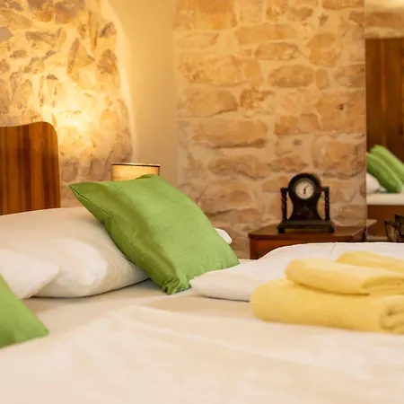 Milka Charming Family Near Rabac *